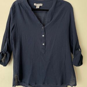 Tommy bahama crinkle top